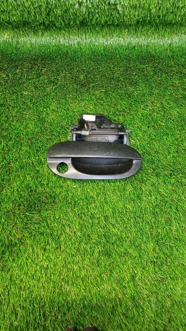 e38: Задняя правая дверная ручка Дверная ручка BMW Б/у, Оригинал — 1