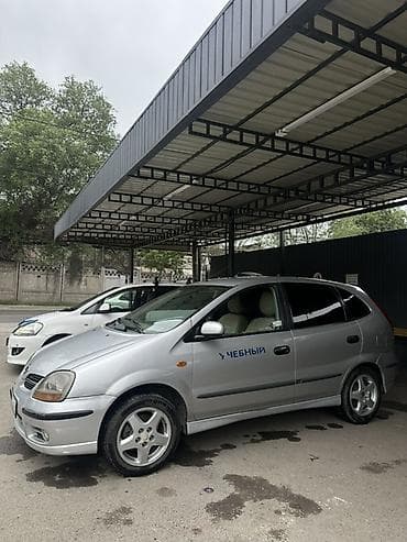 terrano 2: Nissan Tino: 2002 г., 1.8 л, Механика, Бензин, Хэтчбэк — 2