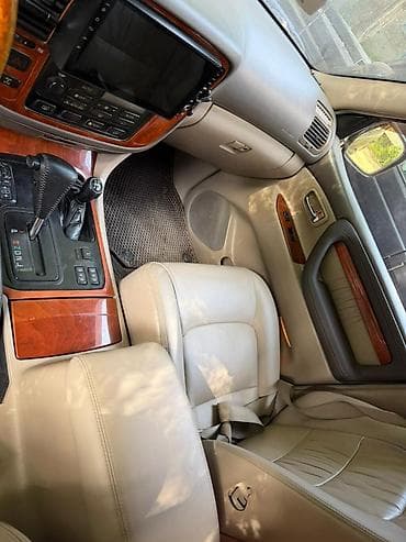 бар авто: Lexus LX: 1999 г., 4.7 л, Автомат, Бензин, Жол тандабас — 8