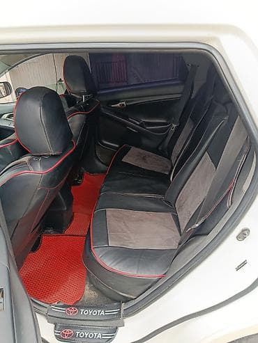 jazz: Toyota Matrix: 2008 г., 1.8 л, Механика, Бензин, Хэтчбэк — 6