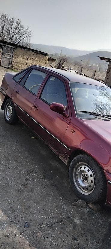 кузов нексия 2: Daewoo Nexia: 2008 г., 1.6 л, Ручные, Бензин, Седан — 3