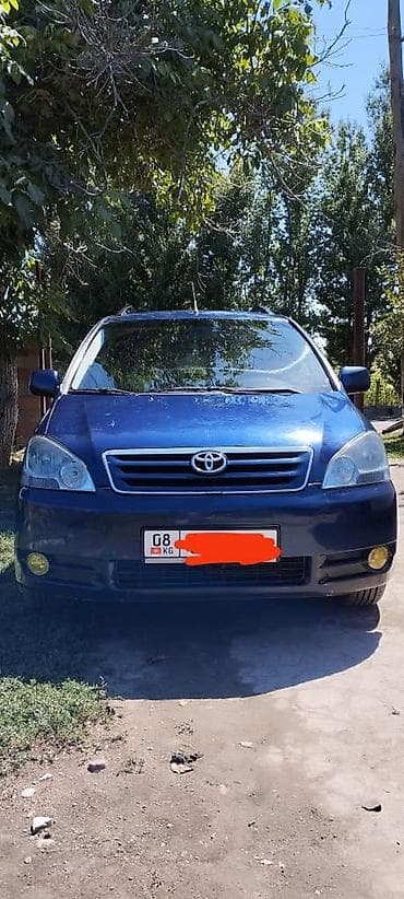 lada 2105: Toyota Avensis Verso: 2003 г., 0.2 л, Автомат, Минивэн — 1