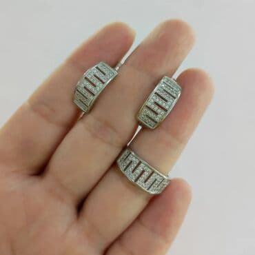 эксклюзивные свадебные пригласительные: Комплект Серебро 925 пробы Цена 3000 сом Все размеры имеются Есть — 3