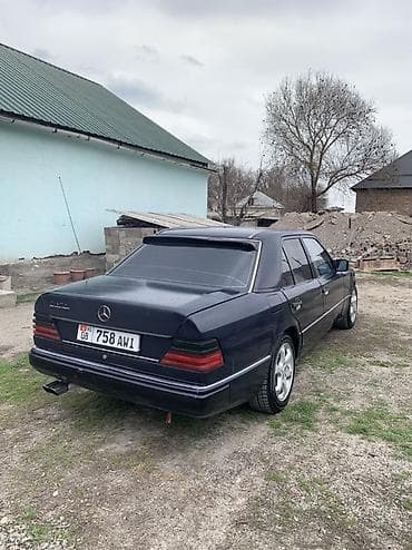 салон мерс 211: Mercedes-Benz W124: 1991 г., 2.3 л, Ручные, Газ, Седан — 3