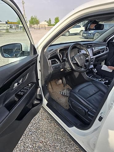 кроссовер авто: Ssangyong Korando: 2021 г., 1.5 л, Автомат, Бензин, Кроссовер — 10