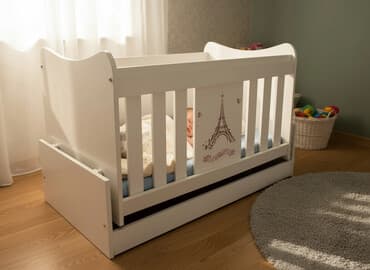 кровать домик: Детская кроватка люлька с бортиками и рисунком Эйфелевой башни - — 1