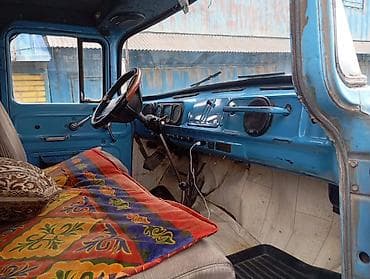 Продажа авто: ЗИЛ : | 1993 г. Фургон — 4