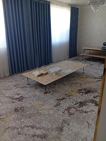 Коммерческая недвижимость: Дом кирпичный бетонный фундамент большой хол 24кв зал 25кв две спальни — 1