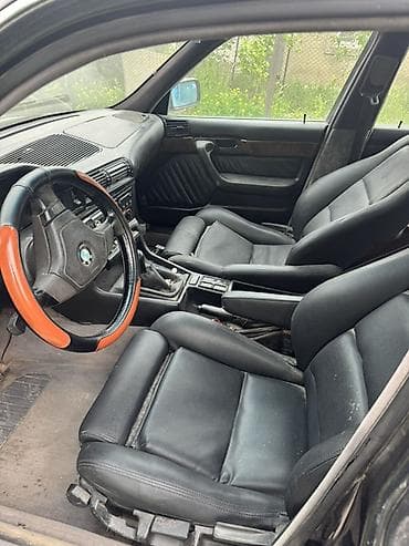 Унаа сатуу: BMW 5 series: 1993 г., 3.2 л, Кол менен иштөөчү, Бензин, Седан — 5