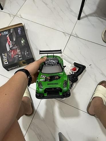 Радиоуправляемая дрифт‑машина 1:16 (4WD, 2.4 GHz) - Полный привод 4WD — 2