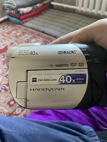 Видеокамера Sony Handycam DCR‑DVD608 40х зум камера 2007 года в
