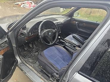 Продажа авто: BMW 5 series: 1993 г., 2 л, Ручные, Бензин, Седан — 3