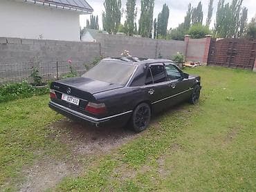 Унаа сатуу: Mercedes-Benz W124: 1990 г., 2.3 л, Кол менен иштөөчү, Бензин, Седан — 1