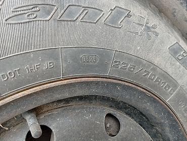 225/70 R15C состояние хорошее. цена за пару 3000 без торга
