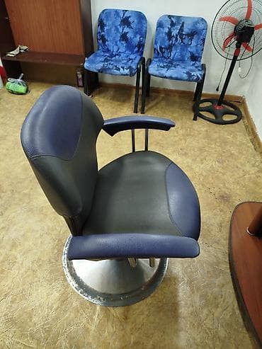 кресло для парехмахера: Парикмахерское кресло на гидравлической платформе. - Тип: кресло для — 4