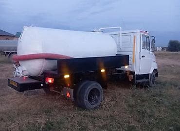 асенизатор продаю: Ассенизаторский автомобиль (вакуумная машина) - Базовое шасси — 2