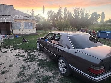Транспорт: Mercedes-Benz W124: 1994 г., 3.2 л, Автомат, Бензин — 5