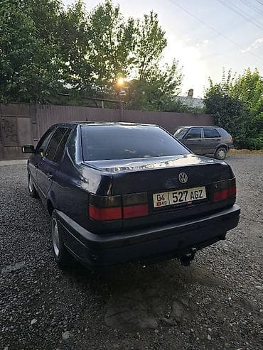 Volkswagen Vento: 1993 г., 1.6 л, Кол менен иштөөчү, Бензин, Седан — 6