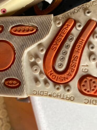 ортопедическая обувь детская: Продается турецкая ортопедическая детская обувь . В хорошем состоянии — 7