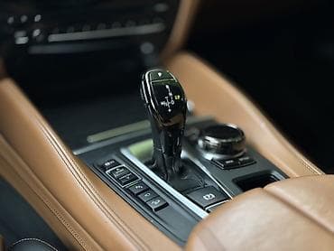 byd dolphin: BMW X6: 2018 г., 4.4 л, Бензин, Кроссовер — 8