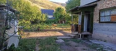 уч коргон: Срочно Дача Сатылат кызыл китеп бар 5 соттук 20*25 2-комната, вагон — 6