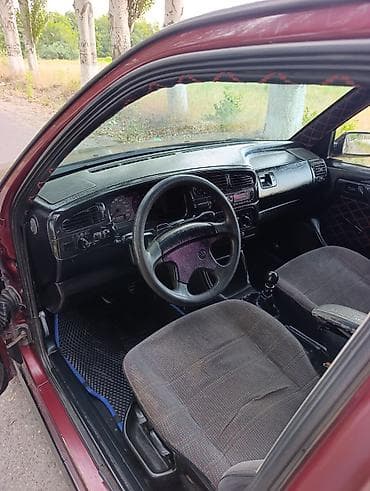 фари опель омега б: Volkswagen Vento: 1993 г., 1.8 л, Механика, Бензин, Седан — 7