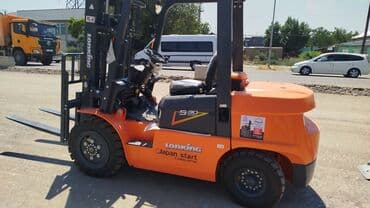 кара вилочный: Погрузчик, 2024 г., Колесный, Вилочный — 2