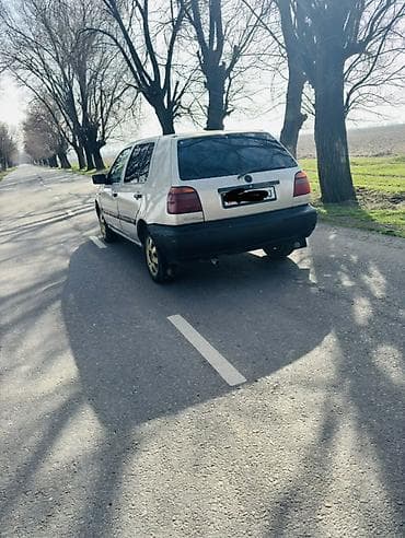 газ 66: Volkswagen Golf: 1996 г., 1.8 л, Ручные, Бензин, Хэтчбэк — 6
