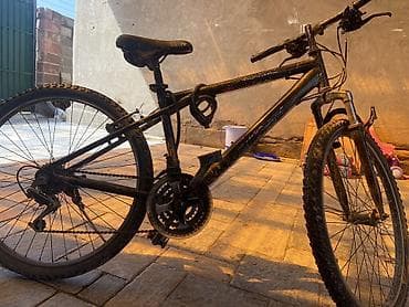 Горный велосипед 26" - Рама: стальная, классическая геометрия