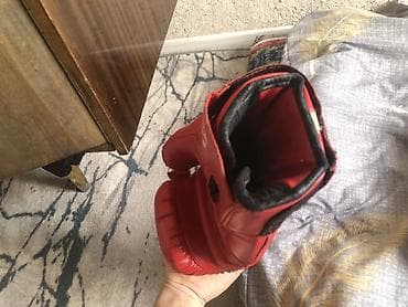 кожаный чехол: Боксерские перчатки TOP TEN, красные. Состояние 7/10 - Классическая — 3