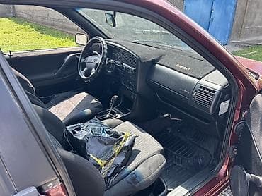 Volkswagen: Volkswagen Passat Variant: 1995 г. — 10