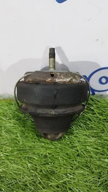 volvo: Подушка мотора Volvo Б/у, Оригинал — 1