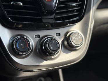 hyundai porter2: Chevrolet Spark: 2018 г., 1 л, Вариатор, Бензин, Хэтчбэк — 9