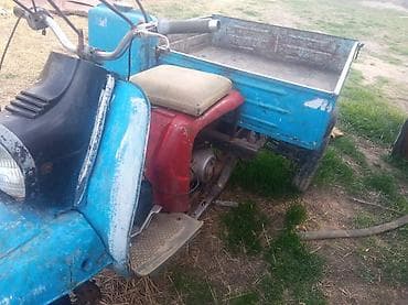 Мототехника: Грузовой мотороллер сатылат бирөөсү на ходу бирөөсү жүрбөйт көгү — 6