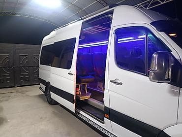 Аренда легковых авто: Mercedes-Benz Sprinter пассажирский микроавтобус (длинная база — 10