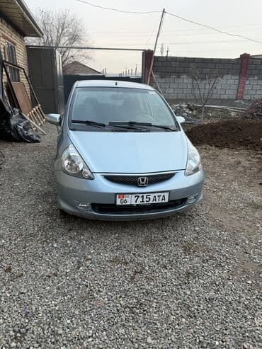 аренда honda fit: Honda Jazz: 2005 г., 1.4 л, Автомат, Бензин, Хэтчбэк — 1
