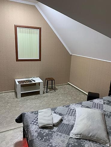 osh flats: 1 комната, Душевая кабина, Постельное белье, Кондиционер — 6