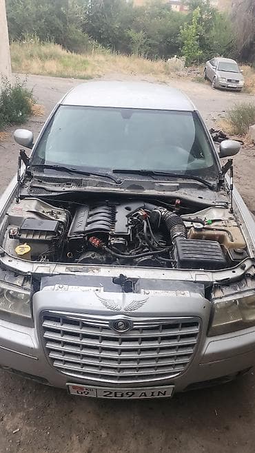 Chrysler: Авто на разбор крайслер 300 с 2.7 2006 год есть запчасти по двигателю — 2