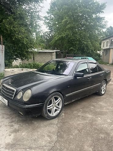 Mercedes-Benz E-Class: 1996 г., 2.3 л, Механика, Бензин, Седан