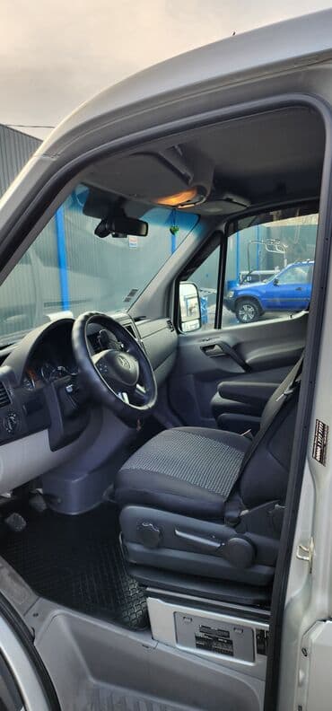 махавик спринтер: Mercedes-Benz Спринтер: 2009 г., 3 л, Механика, Дизель, Бус — 9