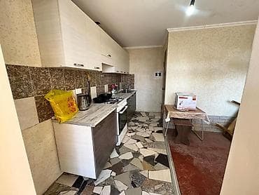 продам дом срочно недорого: 🏡Продаётся уютный дом в отличном районе! Район:Арча Бешик ж/м — 6