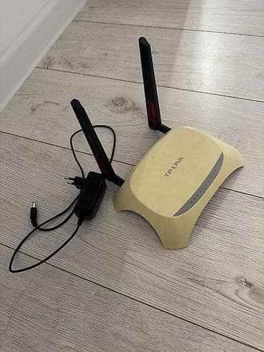 модем: Wi‑Fi роутер TP‑Link с двумя внешними антеннами и блоком питания в — 1