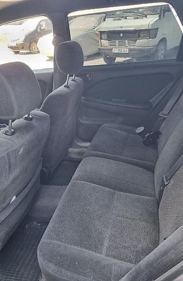 Продажа авто: Toyota Caldina: 2000 г., 2 л, Автомат, Газ, Универсал — 7