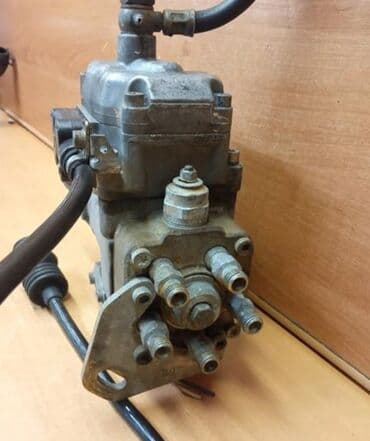 газовое оборудование на машину: Топливная аппаратура Audi 1993 г., Б/у, Оригинал, Германия — 1