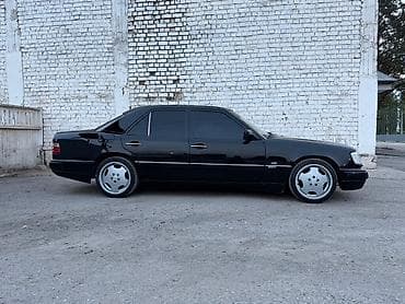 мотор s класса: Mercedes-Benz W124: 1994 г., 3.2 л, Механика, Бензин, Седан — 2
