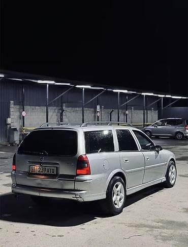 opel combo: Opel Vectra: 2001 г., 1.8 л, Механика, Универсал — 6