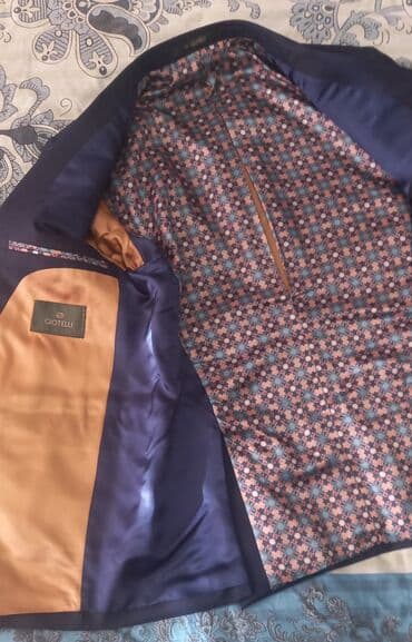 Атайын кийим: Мужской костюм б/у в хорошем состоянии. Giotelli. Для повседневного и — 9