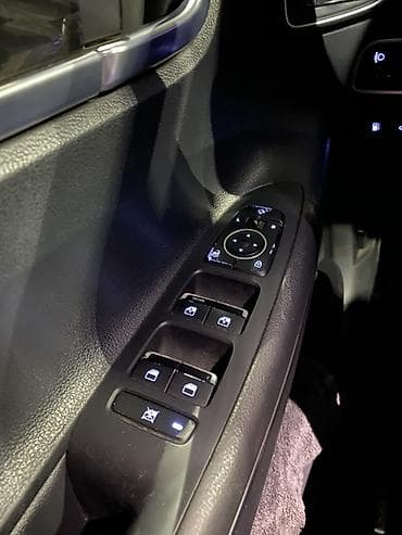genesis 70: Hyundai Grandeur: 2019 г., 3 л, Автомат, Газ, Седан — 8