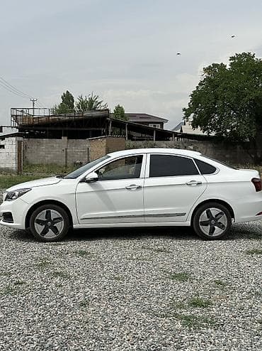 xpeng p7: Dongfeng : 2022 г., 0.1 л, Автомат, Электромобиль, Седан — 6