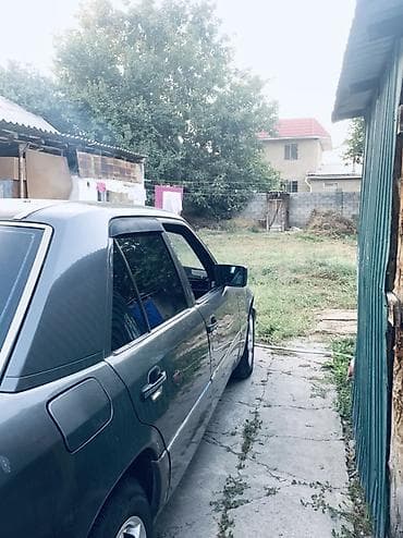 зеркало мерседес 124: Mercedes-Benz W124: 1991 г., 2.3 л, Механика, Бензин, Седан — 4